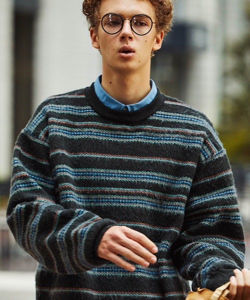 EMMA CLOTHES(エマクローズ)の「長袖ニット(ニット/セーター・メンズ・ブラック・M)」の2枚目の写真