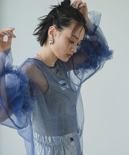 bohmal（ボマール）の「フリルキャンディースリーブシアープルオーバー（Tシャツ/カットソー・レディース・グレー/ブルー/ブラック/アイボリー・MEDIUM）」の4枚目の写真