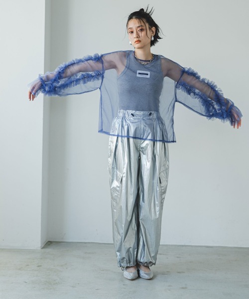 bohmal（ボマール）の「フリルキャンディースリーブシアープルオーバー（Tシャツ/カットソー・レディース・グレー/ブルー/ブラック/アイボリー・MEDIUM）」の18枚目の写真