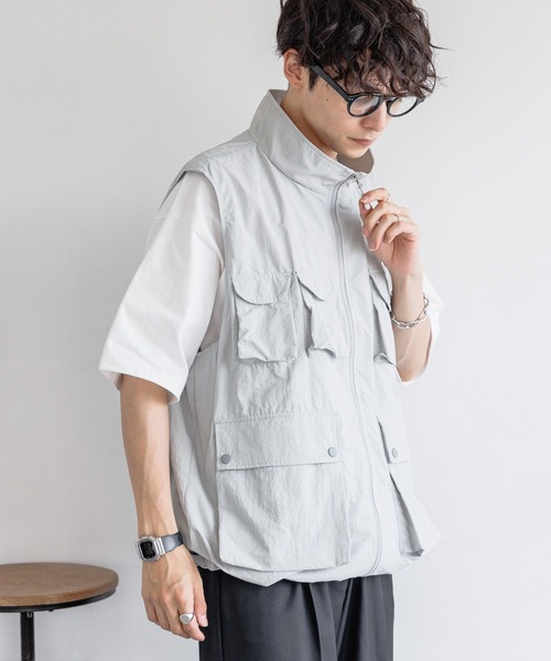 RAGEBLUE（レイジブルー）の「マルチポケット/ミリタリー/オーバーサイズナイロンベスト2（ベスト・メンズ・ブラック/グレー・LARGE/MEDIUM）」の13枚目の写真