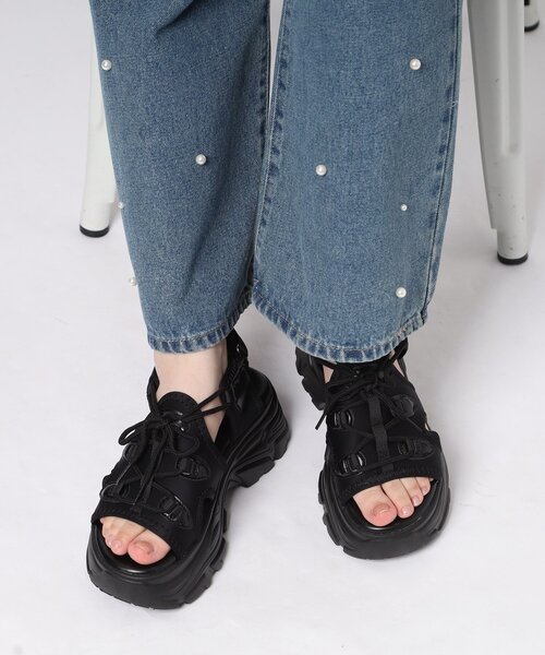 cs T&P(シーエスティーアンドピー)の「厚底 スニーカーソールスポサン(サンダル・レディース・ブラック/ベージュ・M/S/LL/L)」の13枚目の写真