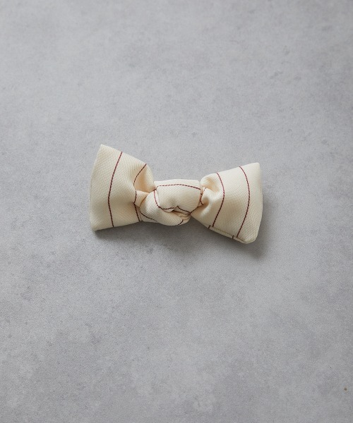 riziere（リジェール）の「ストライプ柄蝶ネクタイ（ボタン取り外しシャツ対応）（蝶ネクタイ・キッズ・グリーン/アイボリー/ブルーグレー・FREE）」の7枚目の写真