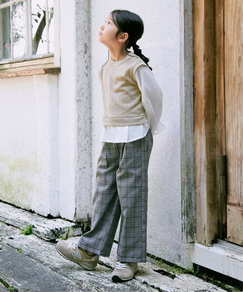 ikka(イッカ)の「【親子コーデ】ケーブル柄レイヤードプルオーバー(120~160cm)(Tシャツ/カットソー・キッズ・ブラック/ベージュ・120/130/140/150/160)」の7枚目の写真