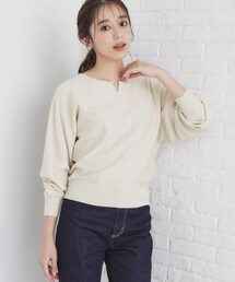 index | 《5color/XS-LL》キーネックビジュードルマンニット【洗濯機洗い可】(ニット/セーター)