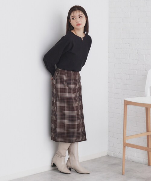 index(インデックス)の「◆《5color/XS-LL》キーネックビジュードルマンニット【洗濯機洗い可】(ニット/セーター・レディース・ピンク系1/ホワイト系8/ブルー系その他/ナチュラル/ブラック・36/34/42/40/38)」の8枚目の写真