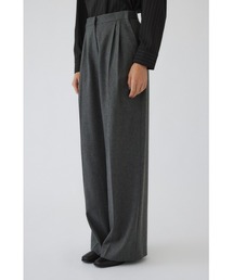 Move belt tuck PT ムーブベルトタックパンツ