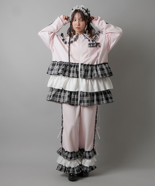 SPINNS（スピンズ）の「リボンレース ヘッドドレス（バレッタ/ヘアクリップ・レディース・ブラック/サックスブルー/ピンク/レッド・ONESIZE）」の10枚目の写真