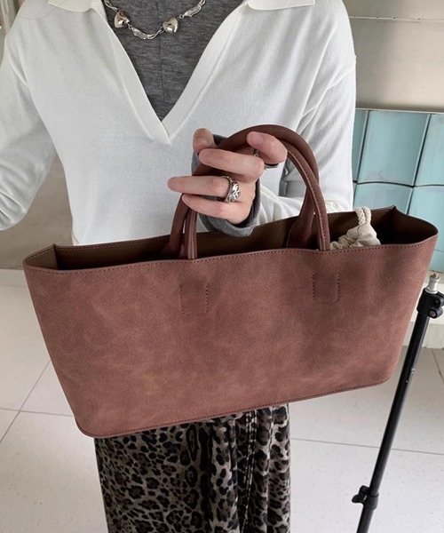 chuclla（チュクラ）の「【LONSLAN】スエードライク スクエアトート CHLONA24a015（ハンドバッグ・レディース・ブラック/ブラウン・FREE）」の9枚目の写真