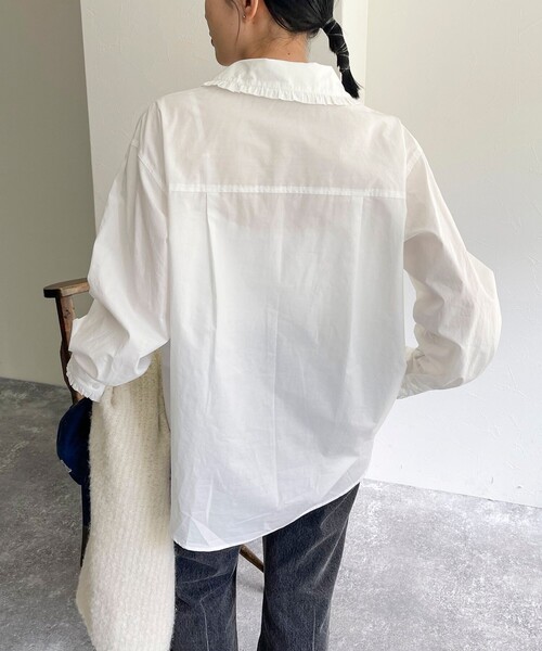 fredy emue(フレディエミュ)の「フリルカラーブラウス(シャツ/ブラウス・レディース・サックスブルー/オフホワイト/ブルー系その他・38)」の18枚目の写真