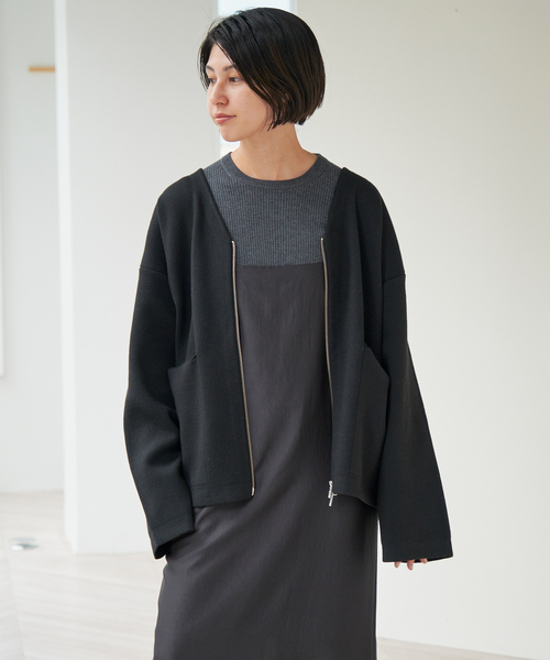 Spick & Span（スピックアンドスパン）の「ダブルジップニットカーディガン（カーディガン/ボレロ・レディース・チャコールグレー/ブラック・FREE）」の11枚目の写真