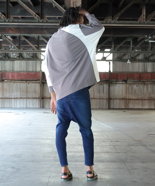 STOF（ストフ）の「Not Uniform Pulover（Tシャツ/カットソー・メンズ・ブラック/チャコール・S/M）」の5枚目の写真