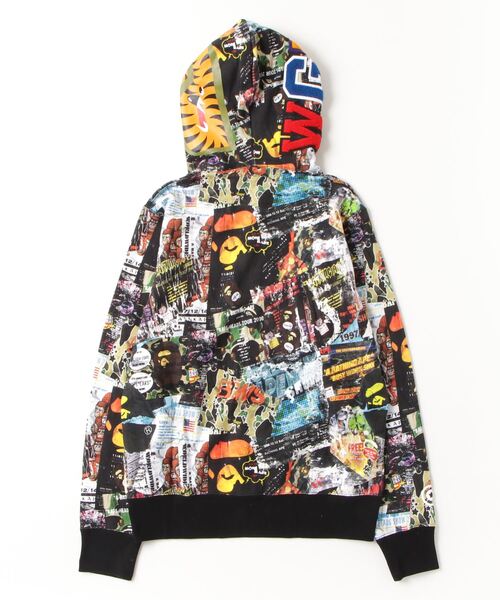 A BATHING APE（アベイシングエイプ）の「BAPE FLYER PATTERN SHARK