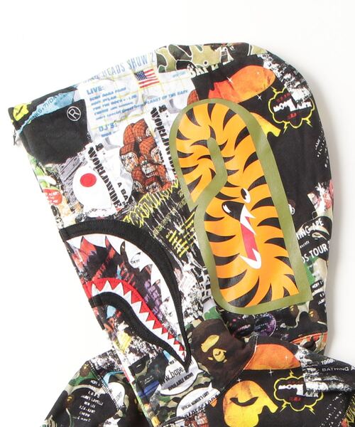 A BATHING APE（アベイシングエイプ）の「BAPE FLYER PATTERN SHARK