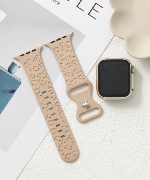 emonique(エモニーク)の「スマートウォッチバンド Apple Watch バンド シリコン製【38/40/41/42/44/45/49mm対応】(デジタル腕時計・レディース・ブラック/グレー/ブラウン/ホワイト/ベージュ・38/42)」の5枚目の写真
