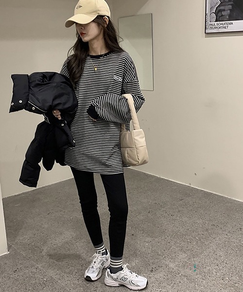 Asterellivi(アステレリビ)の「ボーダー ワンポイント 長袖 カットソー(Tシャツ/カットソー・レディース・ベージュ/ブラック・M/L/LL)」の4枚目の写真