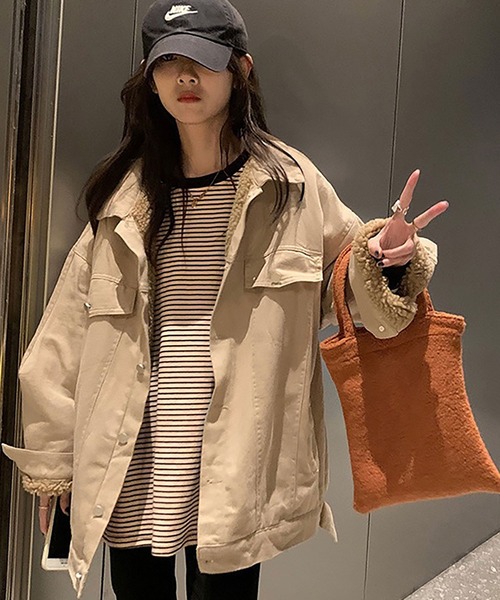 Asterellivi(アステレリビ)の「ボーダー ワンポイント 長袖 カットソー(Tシャツ/カットソー・レディース・ベージュ/ブラック・M/L/LL)」の8枚目の写真