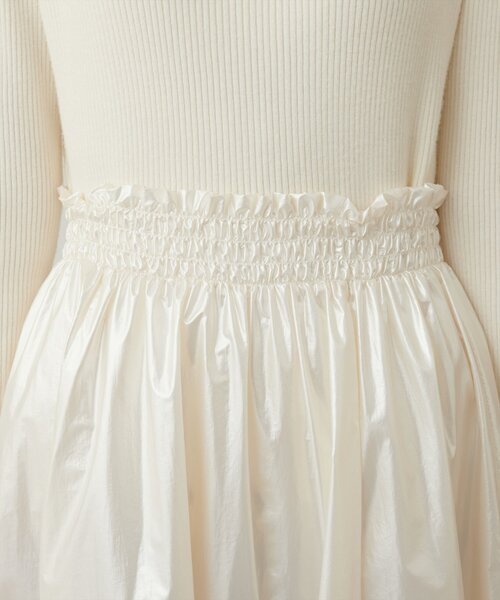 natural couture（ナチュラルクチュール）の「【大人ナチュ】ウエストシャーリングシャイニースカート（スカート・レディース・ベージュ/オフホワイト・MEDIUM/LARGE）」の18枚目の写真