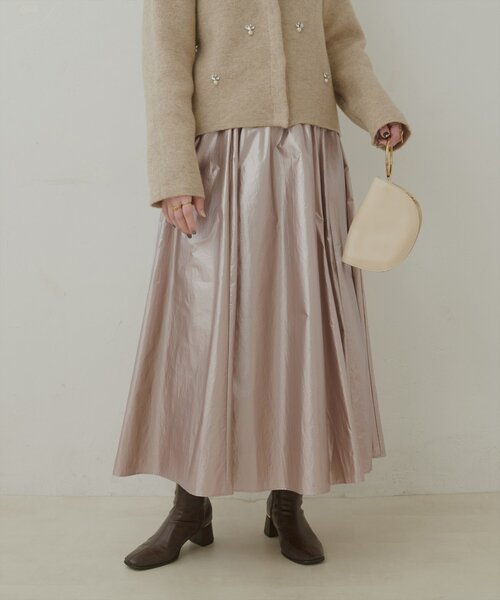 natural couture（ナチュラルクチュール）の「【大人ナチュ】ウエストシャーリングシャイニースカート（スカート・レディース・ベージュ/オフホワイト・MEDIUM/LARGE）」の9枚目の写真