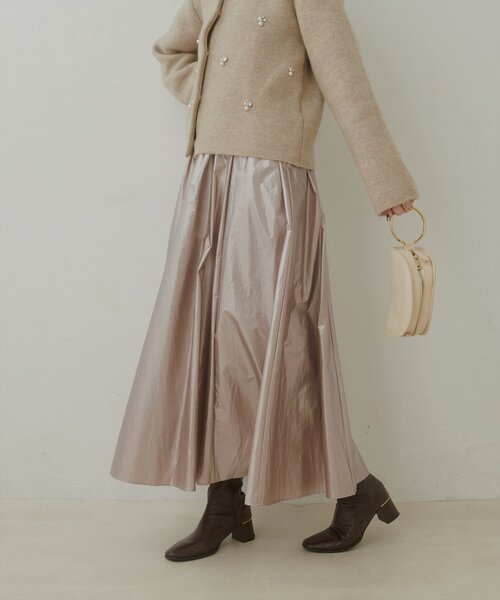 natural couture（ナチュラルクチュール）の「【大人ナチュ】ウエストシャーリングシャイニースカート（スカート・レディース・ベージュ/オフホワイト・MEDIUM/LARGE）」の7枚目の写真