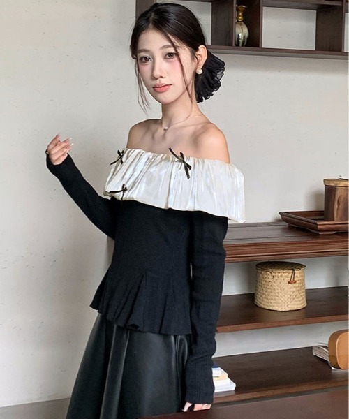 kirakiraShop(キラキラショップ)の「フリルカラー オフショルダー ニット トップス(ニット/セーター・レディース・ブラウン/ブラック・FREE)」の6枚目の写真
