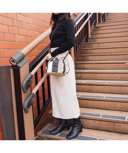LES TOILES DU SOLEIL(レトワールデュソレイユ)の「boule bag(ブール バッグ)(ショルダーバッグ・レディース・ブラック系その他/マルチ/ブラック系その他2・フリー)」の8枚目の写真