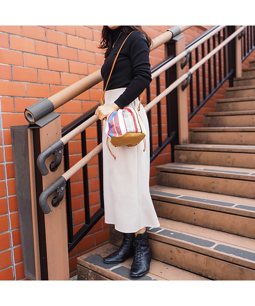 LES TOILES DU SOLEIL(レトワールデュソレイユ)の「boule bag(ブール バッグ)(ショルダーバッグ・レディース・ブラック系その他/マルチ/ブラック系その他2・フリー)」の12枚目の写真