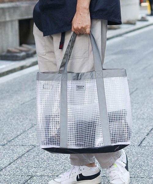 POST GENERAL(ポストジェネラル)の「POST GENERAL ポストジェネラル TC TOTE BRIGHTER L / ティーシートート ブライター L(トートバッグ・メンズ・グレー/オレンジ/ブラック・FREE)」の2枚目の写真