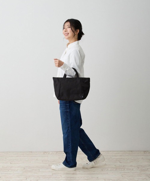 ROOTOTE(ルートート)の「ルートート / SN.デリ.ライトウォーターリペレント-G(トートバッグ・レディース・ネイビー/ブラック/オリーブ/グレー/バイオレット/タン・FREE)」の9枚目の写真