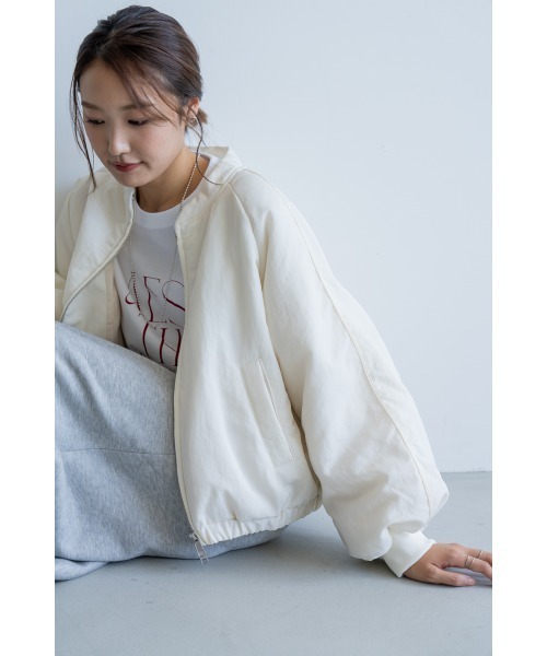 M.deux（エムドゥ）の「中綿バルーンブルゾン（ブルゾン・レディース・オフホワイト/ライトイエロー・MEDIUM）」の2枚目の写真