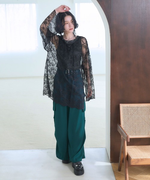 HARE（ハレ）の「2WAYレースVネックトップス(HARE)（Tシャツ/カットソー・レディース・ブルー/ブラック/ホワイト・FREE）」の7枚目の写真