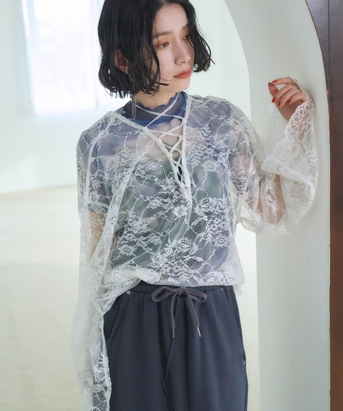 HARE（ハレ）の「2WAYレースVネックトップス(HARE)（Tシャツ/カットソー・レディース・ブルー/ブラック/ホワイト・FREE）」の14枚目の写真