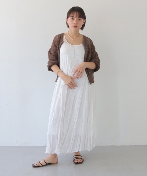 HER CLOSET（ハークローゼット）の「【shemoshelly】クリンクルロングワンピース（ワンピース・レディース・ブラック/ホワイト/グリーン/レッド/カーキ・M）」の10枚目の写真