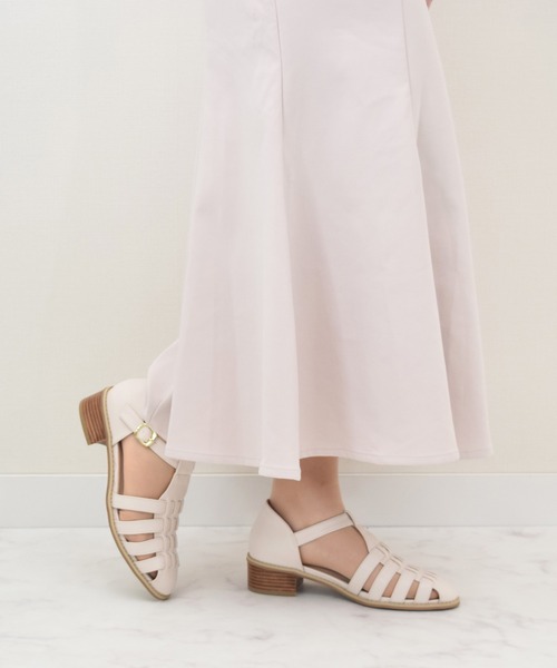 Bridget Birkin（ブリジットバーキン）の「【Bridget Birkin】ストラップグルカサンダル(552009)（サンダル・レディース・ブラック/アイボリー・22.5/23.5/24.5/23/24）」の7枚目の写真