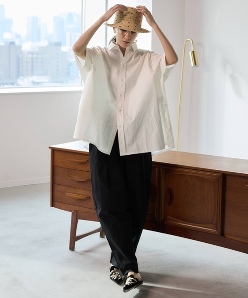 Libra Cue（リブラ キュー）の「ビックシルエットハーフスリーブシャツ（シャツ/ブラウス・レディース・その他1/その他2/ホワイト/ブラウン/ブラック・FREE）」の11枚目の写真