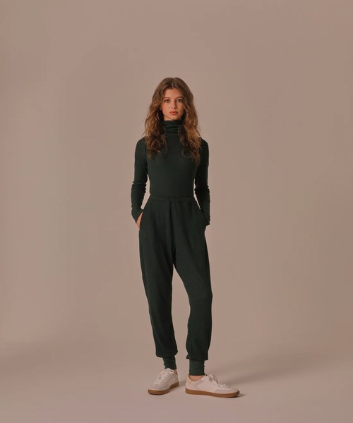 RITA(リタ)の「RITA / リタ TURTLE NECK WOOL RIB KNIT TOPS タートルネック リブニット ウール(ニット/セーター・レディース・オリーブ・FREE)」の5枚目の写真