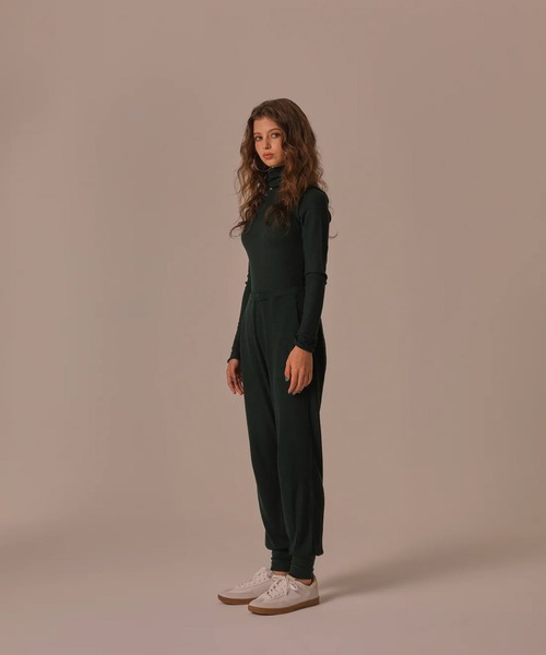 RITA(リタ)の「RITA / リタ TURTLE NECK WOOL RIB KNIT TOPS タートルネック リブニット ウール(ニット/セーター・レディース・オリーブ・FREE)」の7枚目の写真