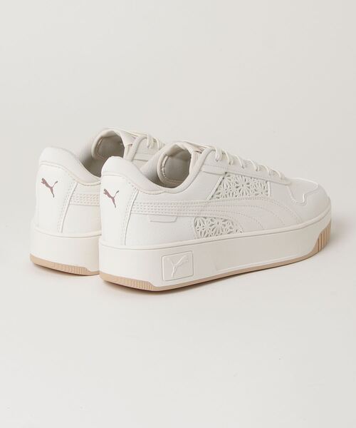 PUMA（プーマ）の「プーマ PUMA キャリーナ ストリート LC_（スニーカー・レディース・ベージュ・23.0cm/23.5cm/24.0cm/24.5cm/25.0cm/25.5cm/26.0cm）」の2枚目の写真