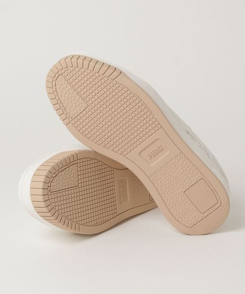 PUMA（プーマ）の「プーマ PUMA キャリーナ ストリート LC_（スニーカー・レディース・ベージュ・23.0cm/23.5cm/24.0cm/24.5cm/25.0cm/25.5cm/26.0cm）」の3枚目の写真