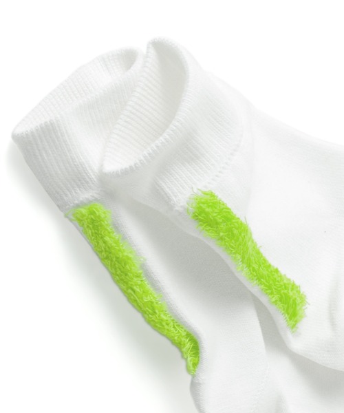 decka Quality socks(デカクオリティソックス)の「【BRUNA BOINNE × decka / ブルーナボイン × デカ】mohican socks モヒカンソックス 靴下 足袋 タビ 21.5~24.5cm(ソックス/靴下・レディース・ブルー/ブラック/ホワイト/オレンジ/ホワイト系その他/ターコイズブルー/ホワイト系その他2/レッド・FREE)」の10枚目の写真