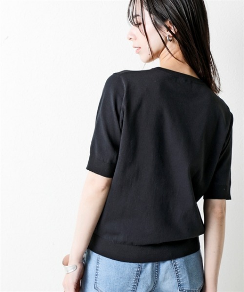 nissen（ニッセン）の「さらっとかるい綿混クルーネック半袖ニットトップス【接触冷感・毛玉になりにくい】＜大きいサイズ有＞（ニット/セーター・レディース・ブラック/ホワイト×ブラック/杢グレー/イエロー・S/M/L/LL/3L）」の12枚目の写真