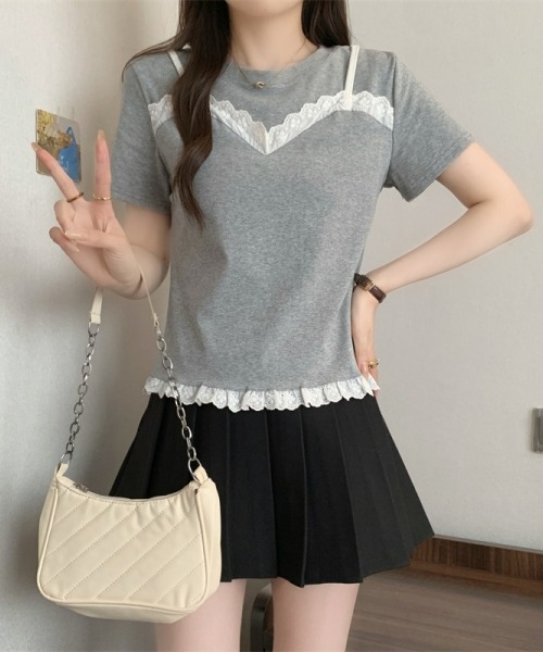 gossip!ロサンゼルス(ゴシップロサンゼルス)の「レースフリルキャミソールレイヤード風Tシャツ フェイクレイヤードトップス 日常&シンプル(Tシャツ/カットソー・レディース・ブラック/グレー/ネイビー・FREE)」の12枚目の写真