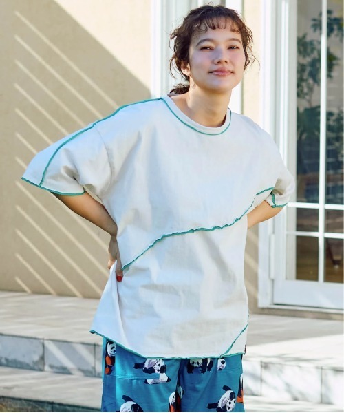 go slow caravan(ゴースローキャラバン)の「USA/C カットオフ 歪み切替 ゆったり TEE(Tシャツ/カットソー・メンズ・アイボリー/ラベンダー・LARGE/MEDIUM)」の2枚目の写真