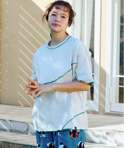 go slow caravan(ゴースローキャラバン)の「USA/C カットオフ 歪み切替 ゆったり TEE(Tシャツ/カットソー・メンズ・アイボリー/ラベンダー・LARGE/MEDIUM)」の16枚目の写真