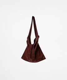 ITTI（イッチ）の「MARY INSIDE OUT TOTE - L / CERATO BRIGHT（トートバッグ）」