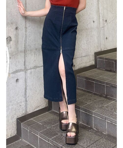 MURUA(ムルーア)の「マルチウェイZIPデニムスカート(デニムスカート・レディース・ブラック/ブルー/インディゴブルー・1/2)」の3枚目の写真