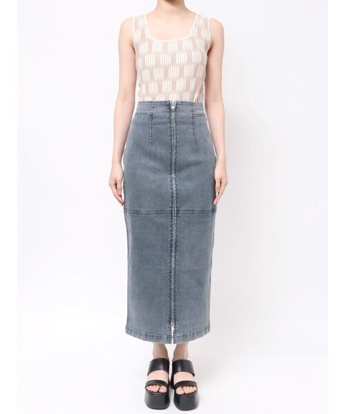 MURUA(ムルーア)の「マルチウェイZIPデニムスカート(デニムスカート・レディース・ブラック/ブルー/インディゴブルー・1/2)」の16枚目の写真