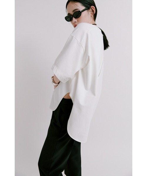 MIESROHE（ミースロエ）の「ｻﾃﾝ切り替えｶｯﾄｿｰﾄｯﾌﾟｽ（Tシャツ/カットソー・レディース・ブラック/ホワイト/ワインレッド・FREE）」の2枚目の写真