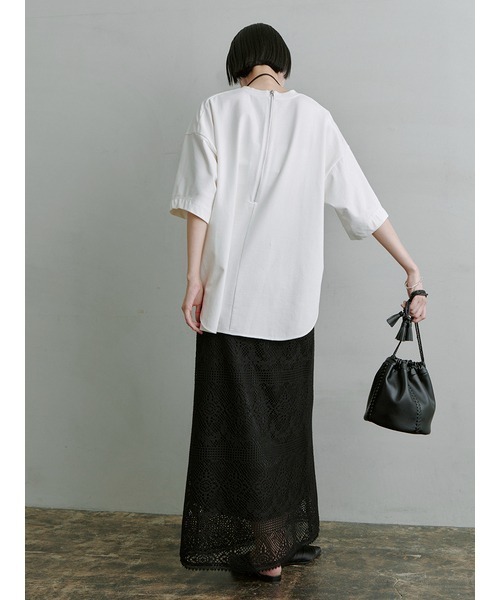 MIESROHE（ミースロエ）の「ｻﾃﾝ切り替えｶｯﾄｿｰﾄｯﾌﾟｽ（Tシャツ/カットソー・レディース・ブラック/ホワイト/ワインレッド・FREE）」の11枚目の写真