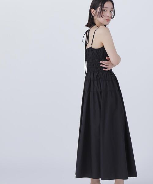 NATURAL BEAUTY BASIC(ナチュラルビューティーベーシック)の「◇【BLANC】シャーリングフレアキャミワンピース(ワンピース・レディース・ダークブルー/ブラック・MEDIUM/P/S)」の3枚目の写真