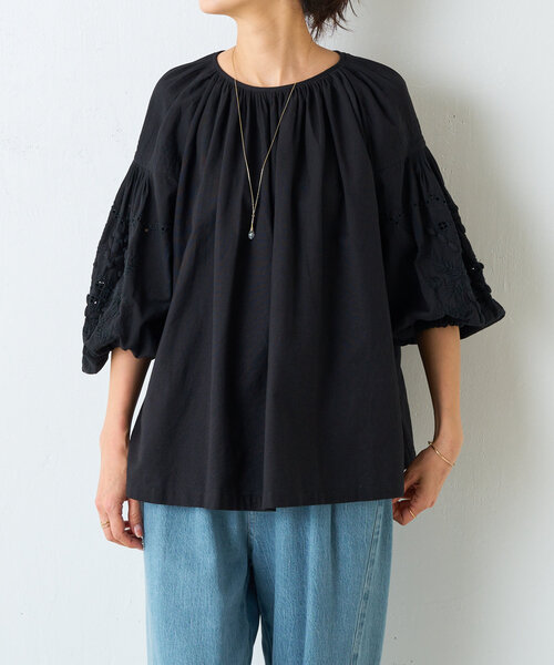 BEARDSLEY（ビアズリー）の「ラップ刺繍ブラウス（シャツ
